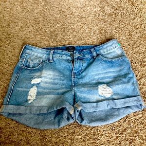Women’s Jean shorts
